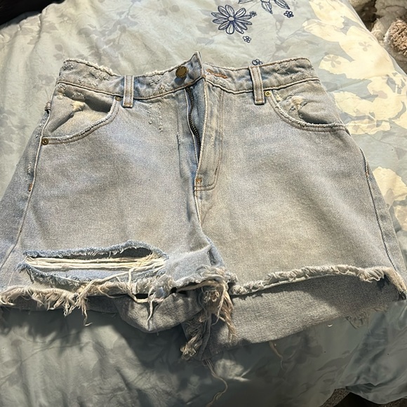 Rollas  denim shorts - Picture 1 of 4